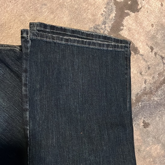 American Eagle stretch Jeans - Picture 3 of 9